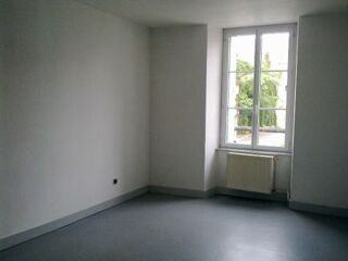  Appartement à louer 2 pièces 63 m²