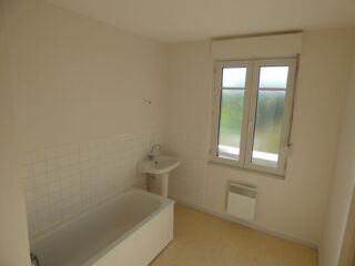  Appartement à louer 2 pièces 55 m²