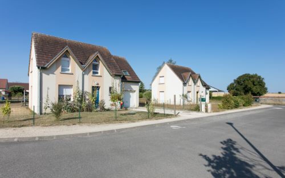 Location Maison Votre agence France Loire de Saint-Amand-Montrond vous propose cette maison à la location sur la commune de CROSSES. Crosses