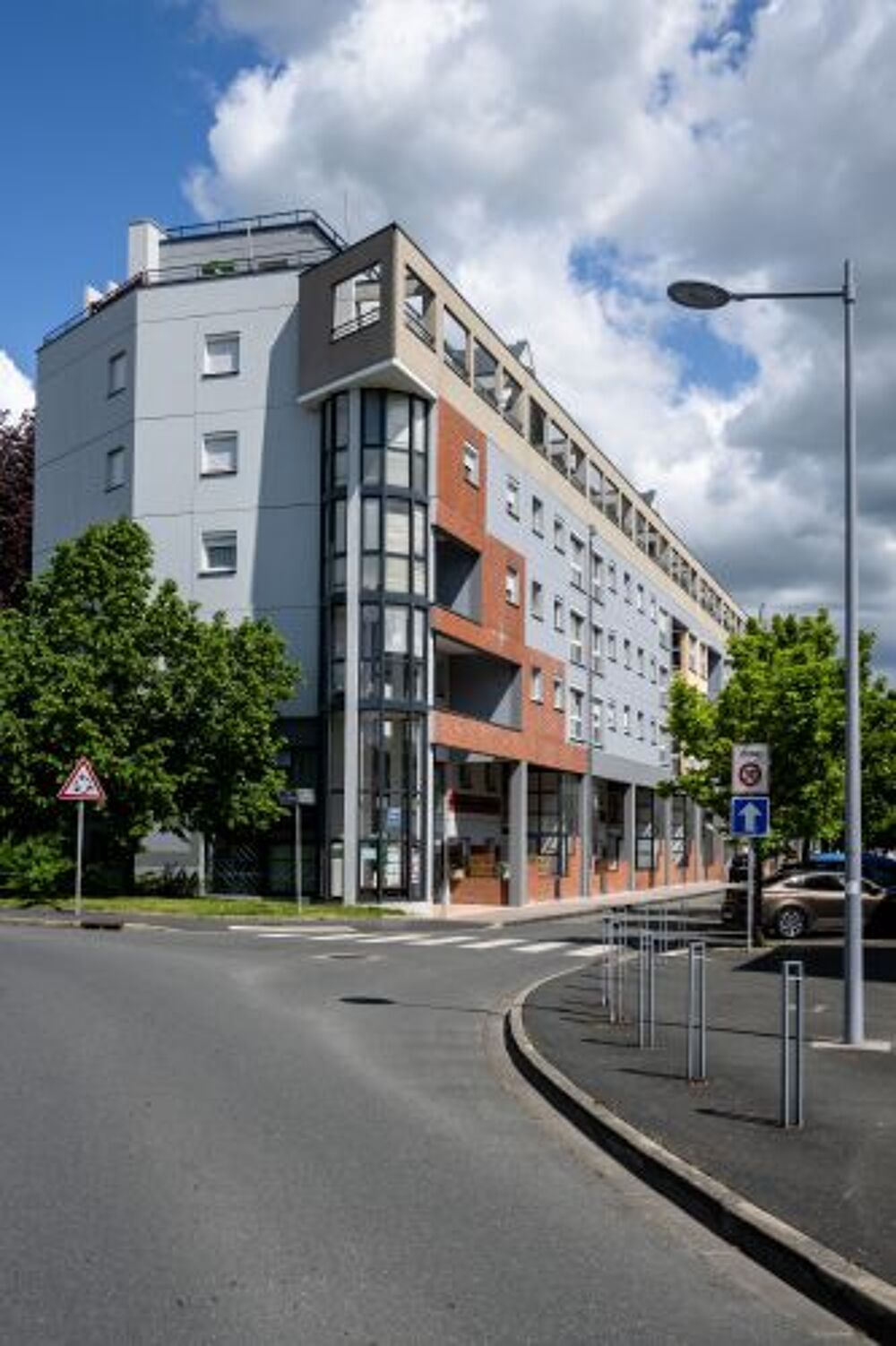 Location Appartement T2 centre ville avec ascenseur et douche Vierzon