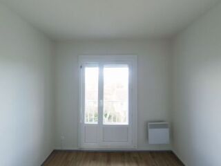  Appartement � louer 4 pi�ces 81 m�