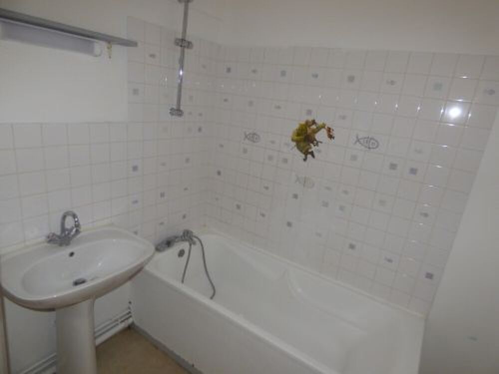 Votre agence France Loire Aubigny S/Nère vous propose cet appartement à la location sur la commune d'Argent S/Sauldre