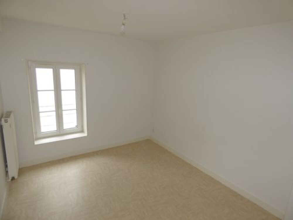 Votre agence France Loire Aubigny S/Nère vous propose cet appartement à la location sur la commune de Barlieu