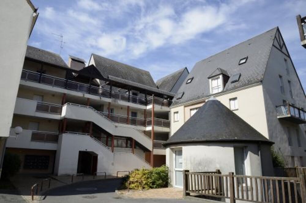 Votre agence France Loire Aubigny S/Nère vous propose cet appartement à la location sur la commune d'Aubigny S/Nère