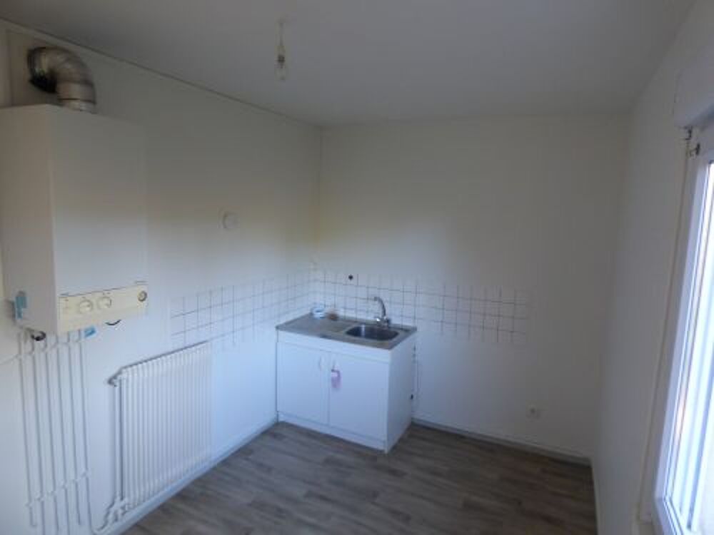 Votre agence France Loire Aubigny S/Nère vous propose cet appartement à la location sur la commune de Saint Satur