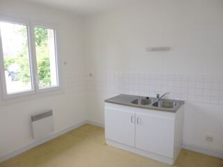  Maison à louer 3 pièces 83 m²