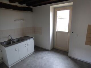  Maison à louer 4 pièces 81 m²