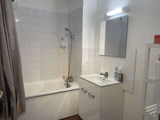  Appartement à louer 4 pièces 75 m²