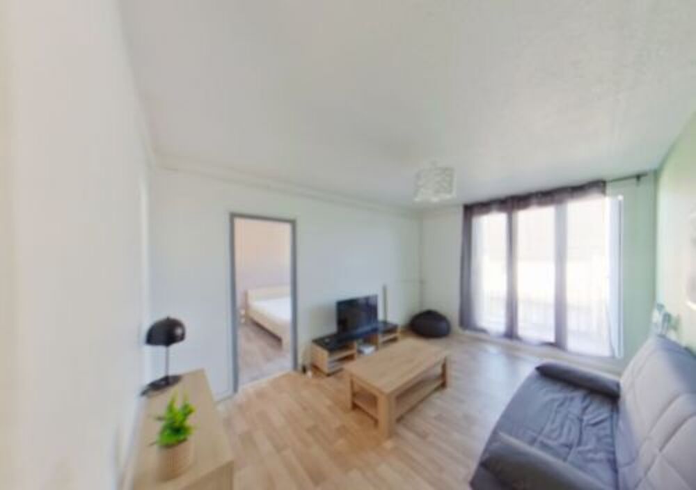 Location Appartement COLOCATION - Nous vous accueillons au sein de notre logement pour étudiants et apprentis ! St amand montrond