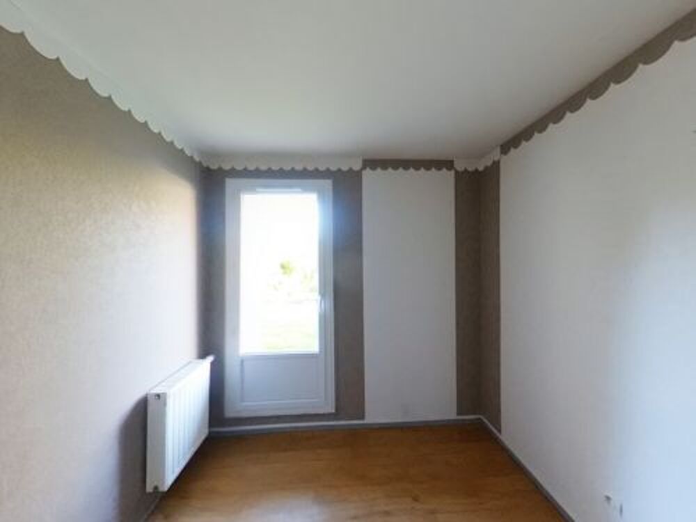Location Appartement Très beau T4 proche centre ville Vierzon