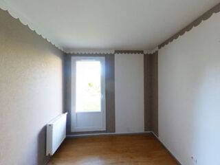 Location Appartement Très beau T4 proche centre ville Vierzon