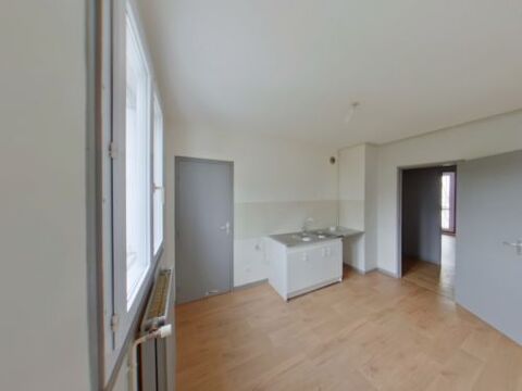  Appartement � louer 4 pi�ces 102 m�