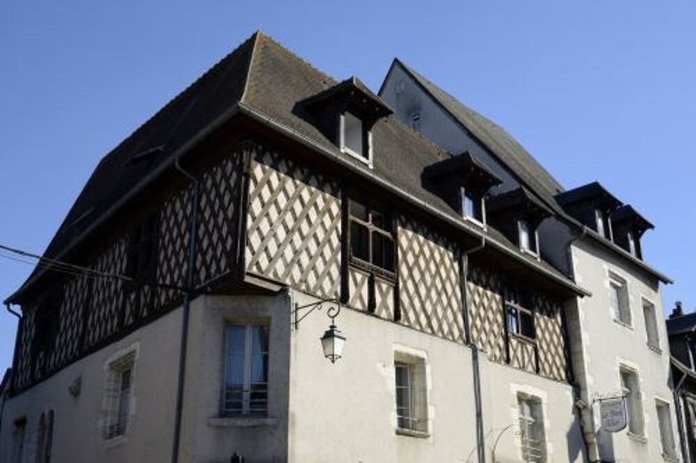 Votre agence France Loire Aubigny S/Nère vous propose cet appartement à la location sur la commune d'Aubigny S/Nère