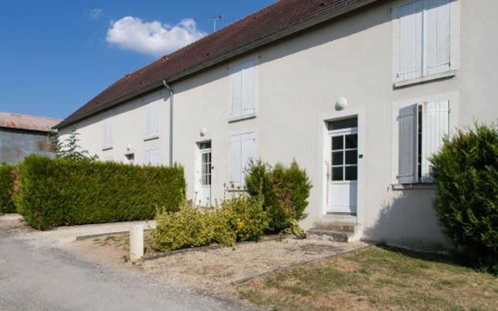 Location Maison Votre agence France Loire de Saint-Amand-Montrond vous propose cette MAISON à la location sur la commune de SAINT-JUST St just
