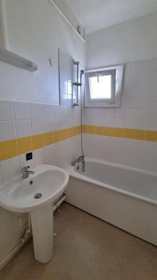  Appartement à louer 2 pièces 47 m²