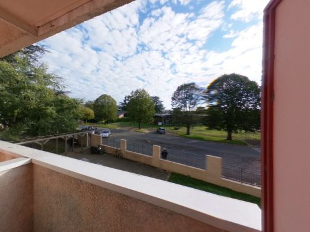 Location Appartement Votre agence France Loire vous propose cet APPARTEMENT à la location sur la commune de Saint-Amand-Montrond St amand montrond