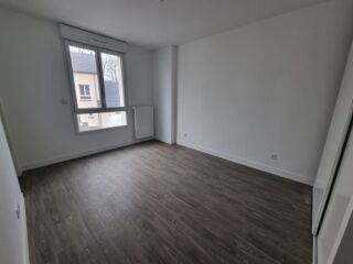  Appartement à louer 2 pièces 57 m²