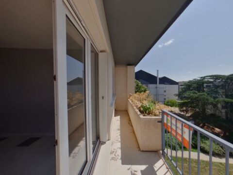  Appartement  louer 3 pices 76 m