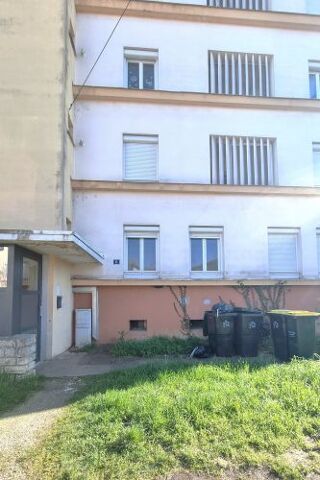  Appartement à louer 2 pièces 47 m²