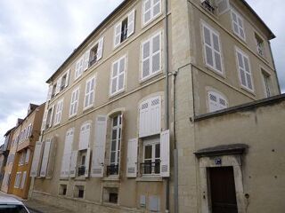  Appartement à louer 2 pièces 74 m²