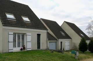  Maison à louer 4 pièces 83 m²