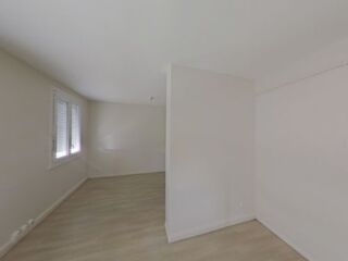  Appartement à louer 2 pièces 56 m²
