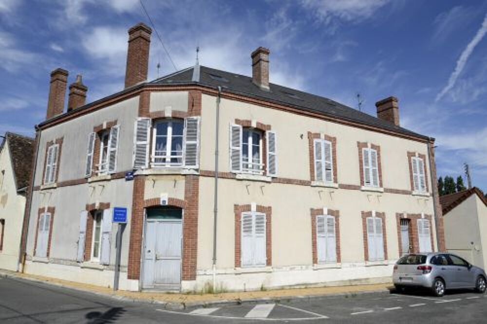 Votre agence France Loire Aubigny S/Nère vous propose cet appartement à la location sur la commune de Aubigny Sur Nère
