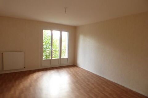  Appartement  louer 4 pices 83 m