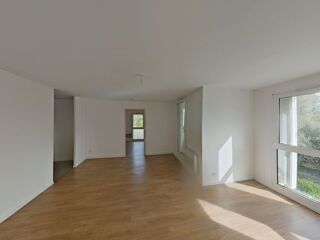  Appartement à louer 3 pièces 77 m²