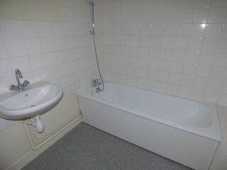  Appartement à louer 3 pièces 74 m²
