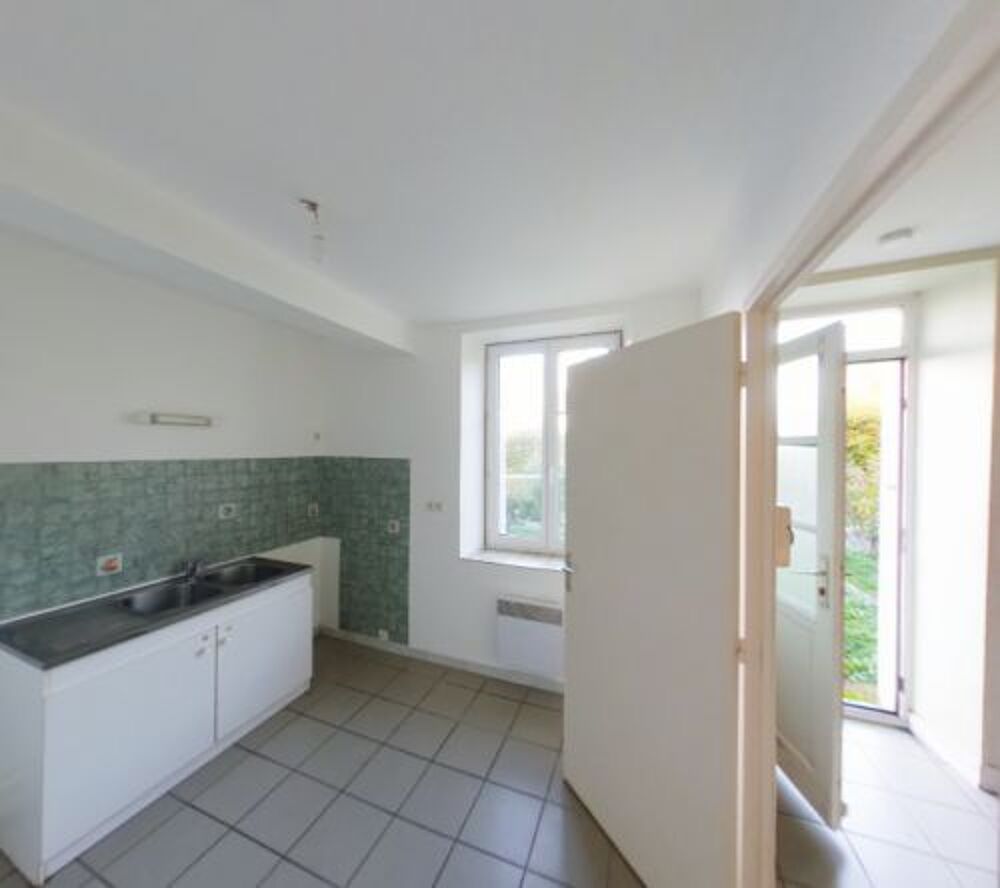 Location Maison Votre agence France Loire de Saint-Amand-Montrond vous propose cette MAISON à la location sur la commune de SAINT-JUST St just