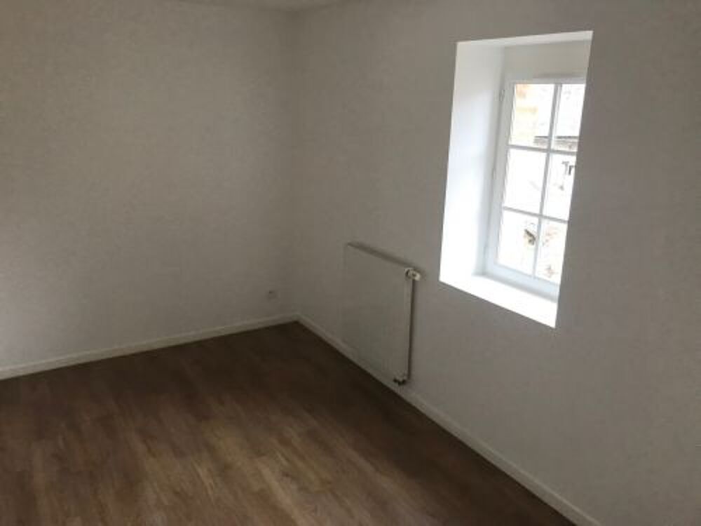 Votre agence France Loire Aubigny S/Nère vous propose cet appartement à la location sur la commune de La Chapelle d'Angillon