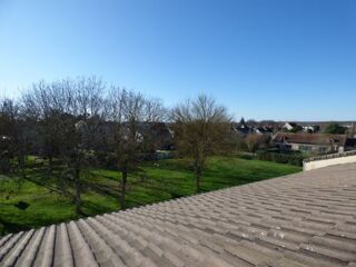  Appartement à louer 4 pièces 80 m²