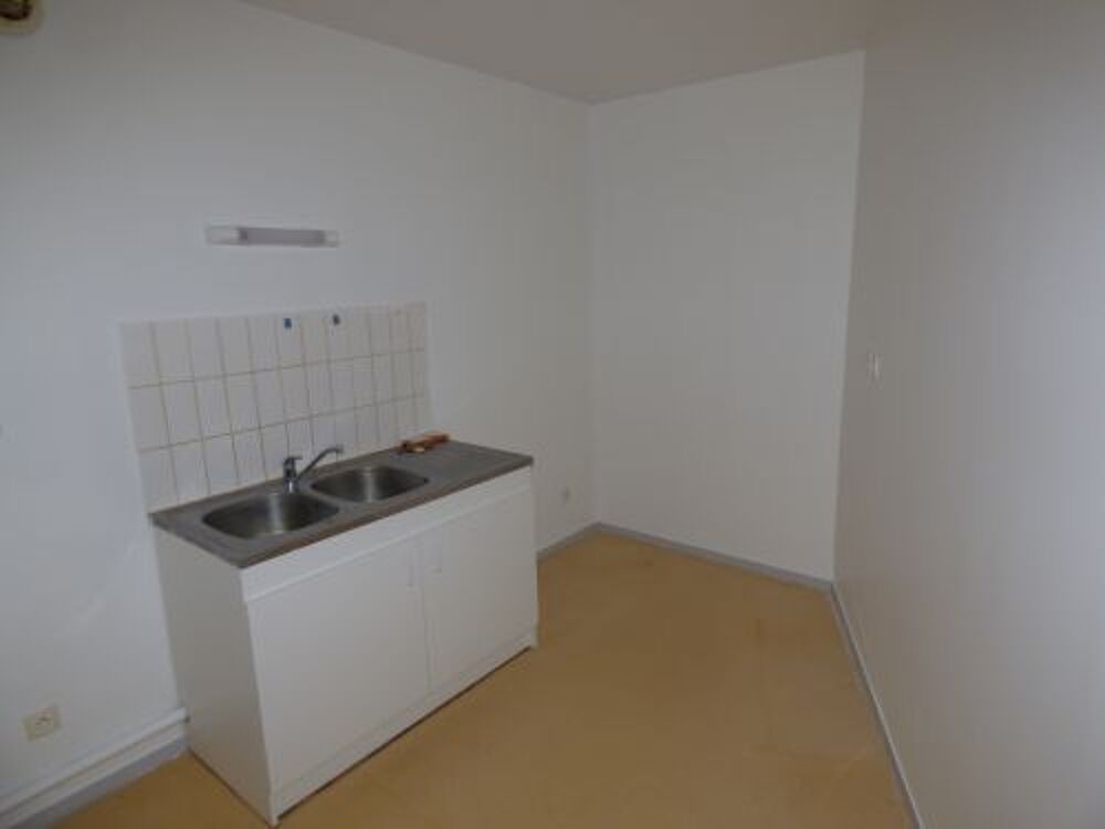 Location Appartement Votre agence France Loire Aubigny S/Nre vous propose cet appartement  la location sur la commune d'Aubigny S/Nre Aubigny sur nere