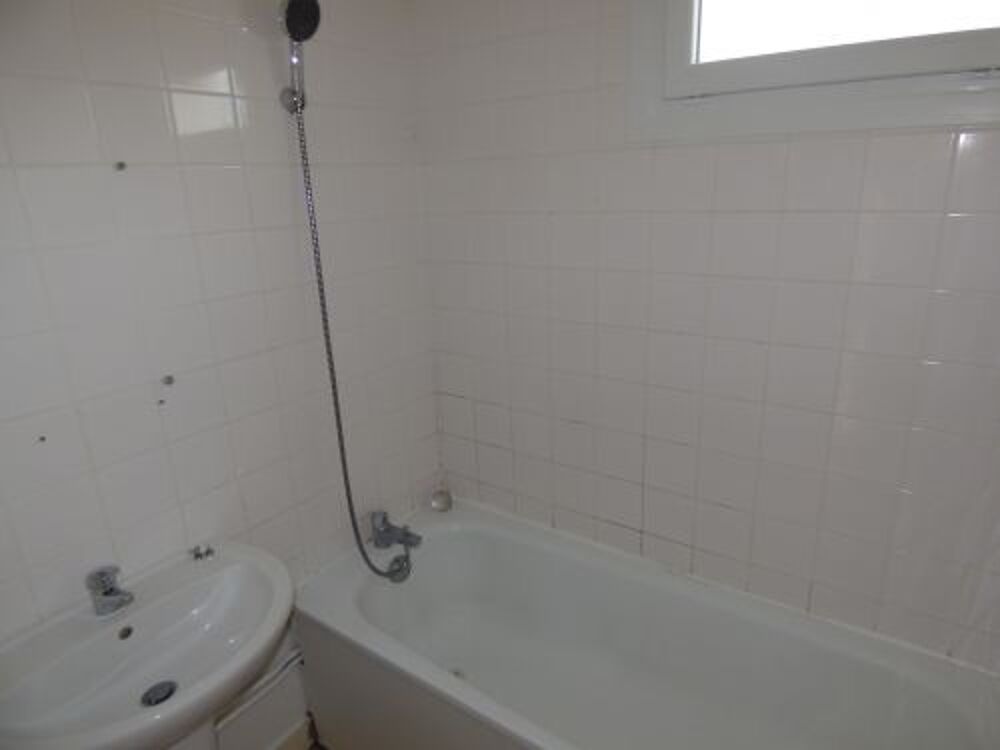 Location Maison Votre agence France Loire Aubigny S/Nère vous propose cette maison à la location sur la commune de Brinon S/Sauldre Brinon sur sauldre