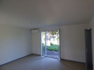  Maison à louer 3 pièces 82 m²