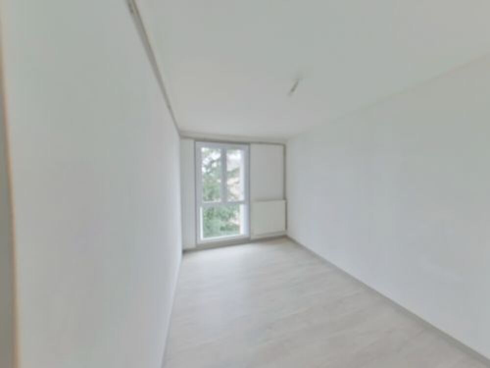 Votre agence France Loire vous propose cet APPARTEMENT à la location sur la commune de Saint-Amand-Montrond.
