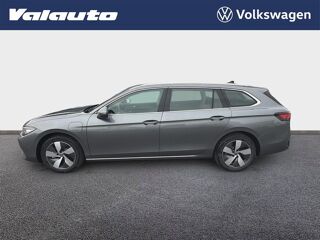 Passat SW EHYBRID 204CV 1.5 DSG6 LIFE PLUS 2025 occasion 59930 La Chapelle-d'Armenti&egrave;res