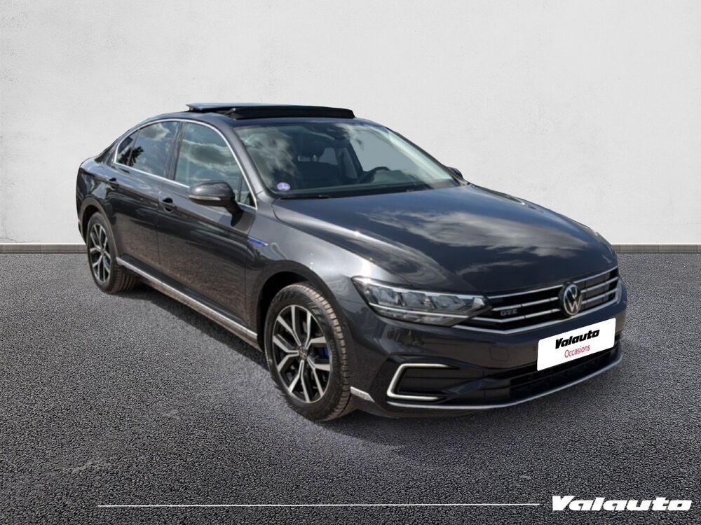 Passat GTE HYBRIDE RECHAERGEABLE 218CH DSG6 ... 2022 occasion 59930 La Chapelle-d'Armenti&egrave;res