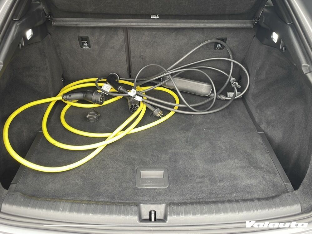 Q4 SPORTBACK E-TRON S LINE 40 204CH SOH 92 2022 occasion 59930 La Chapelle-d'Armenti&egrave;res