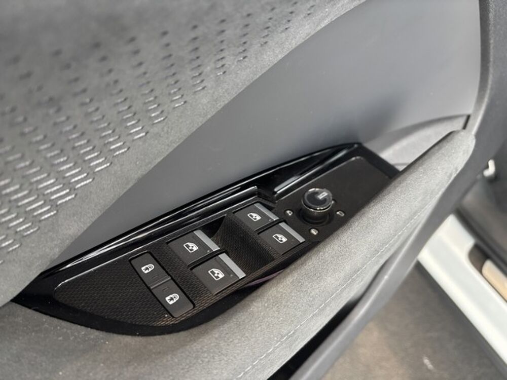 Q3 E HYBRID 272 CH S TRONIC 6 2026 occasion 59860 Bruay-sur-l'Escaut