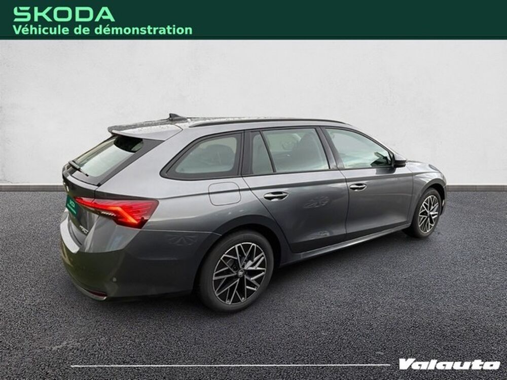 Octavia COMBI CLEVER 1.5 TSI 116 DSG7 HYBRID 2026 occasion 59223 Roncq