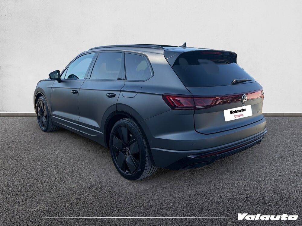 Touareg R 3.0 TSI 462CH HYBRIDE RECHAERGEABLE 2024 occasion 59930 La Chapelle-d'Armenti&egrave;res