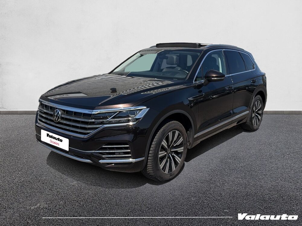 Touareg ELEGANCE 3.0 TSI 381CH HYBRID RECHAR... 2023 occasion 59930 La Chapelle-d'Armenti&egrave;res