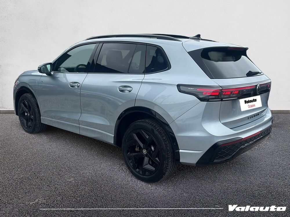 Tiguan R-LINE EXCLUSIVE EHYBRID 272CH DSG6 S... 2024 occasion 59720 Louvroil