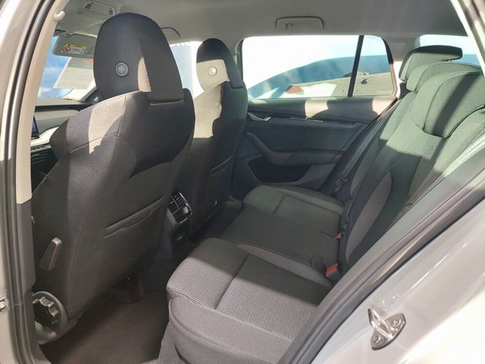 Octavia COMBI CLEVER 1.5 TSI 116 DSG7 HYBRID 2026 occasion 59130 Lambersart