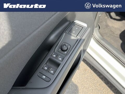 T-ROC NOUVEAU NF 1.5 ETSI HYBRID 116CH DSG7 ... 2026 occasion 59400 Cambrai