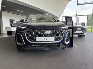 Q5 SUV E HYBRID QUATTRO 299 CH S TRONIC 50... 2026 occasion 59860 Bruay-sur-l'Escaut