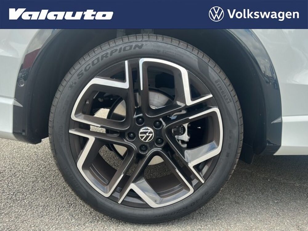 Tiguan NOUVEAU 1.5 ETSI 150CH DSG7 R LINE 2026 occasion 62217 Beaurains