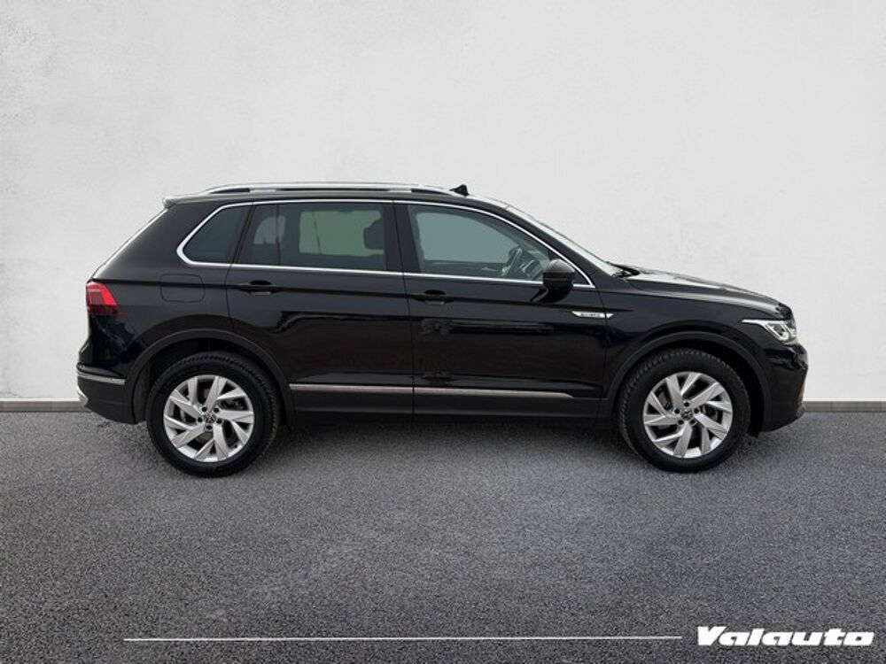 Tiguan ELEGANCE PHEV 1.4 TSI 245CH DSG6 2023 occasion 59930 La Chapelle-d'Armenti&egrave;res